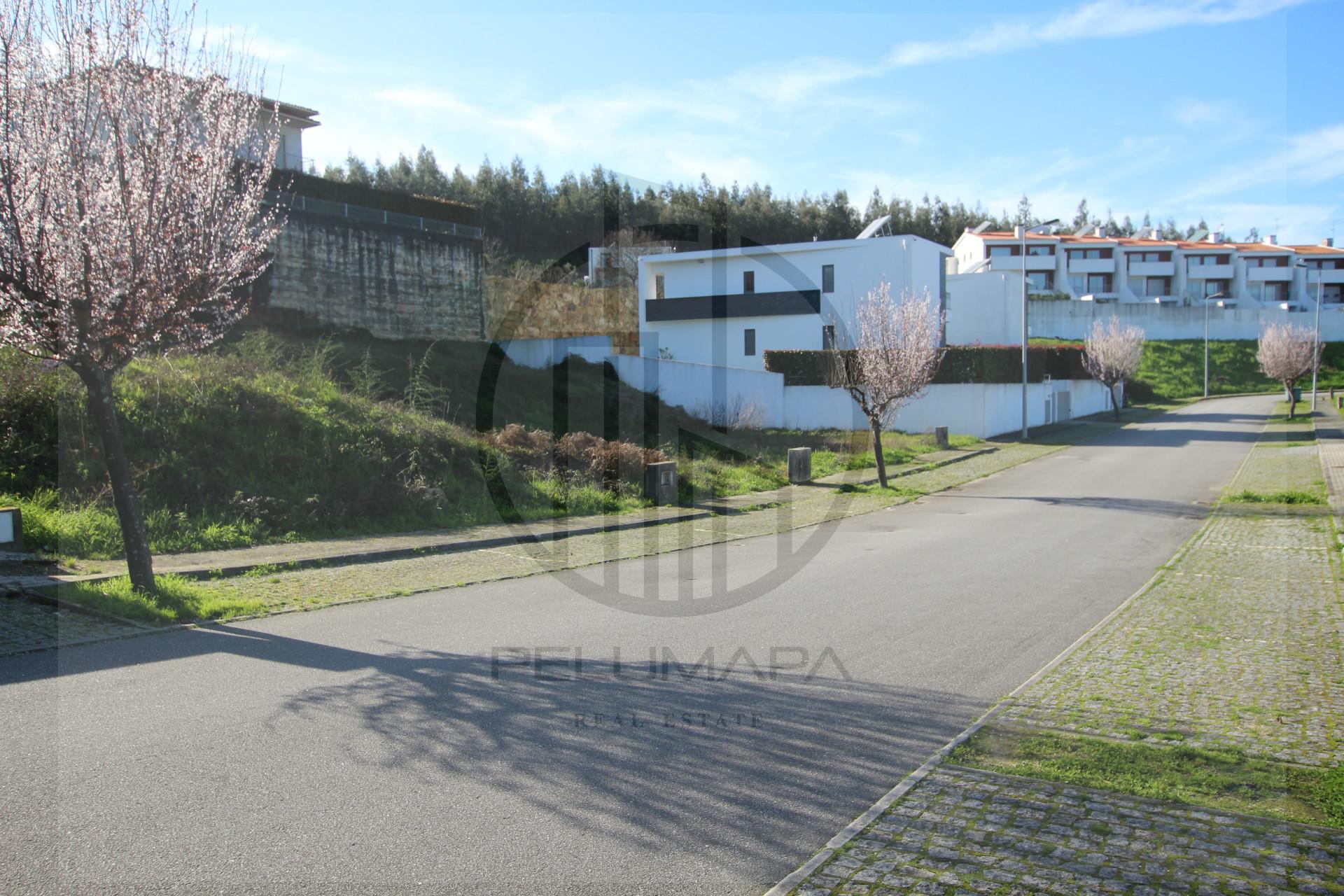 Lote de Terreno  Venda em Gamil e Midões,Barcelos