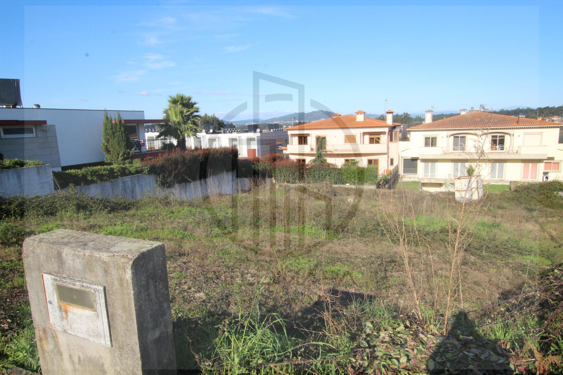 Lote de Terreno  Venda em Gamil e Midões,Barcelos