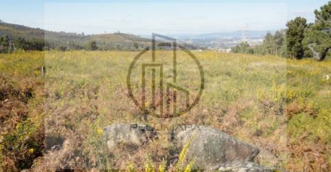 Terreno  Venda em Póvoa de Lanhoso (Nossa Senhora do Amparo),Póvoa de Lanhoso