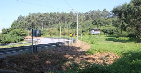 Terreno  Venda em Requião,Vila Nova de Famalicão