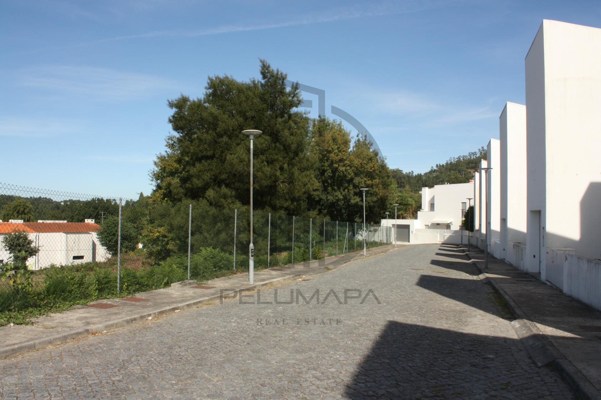 Loteamento  Venda em Santo Tirso, Couto (Santa Cristina e São Miguel) e Burgães,Santo Tirso