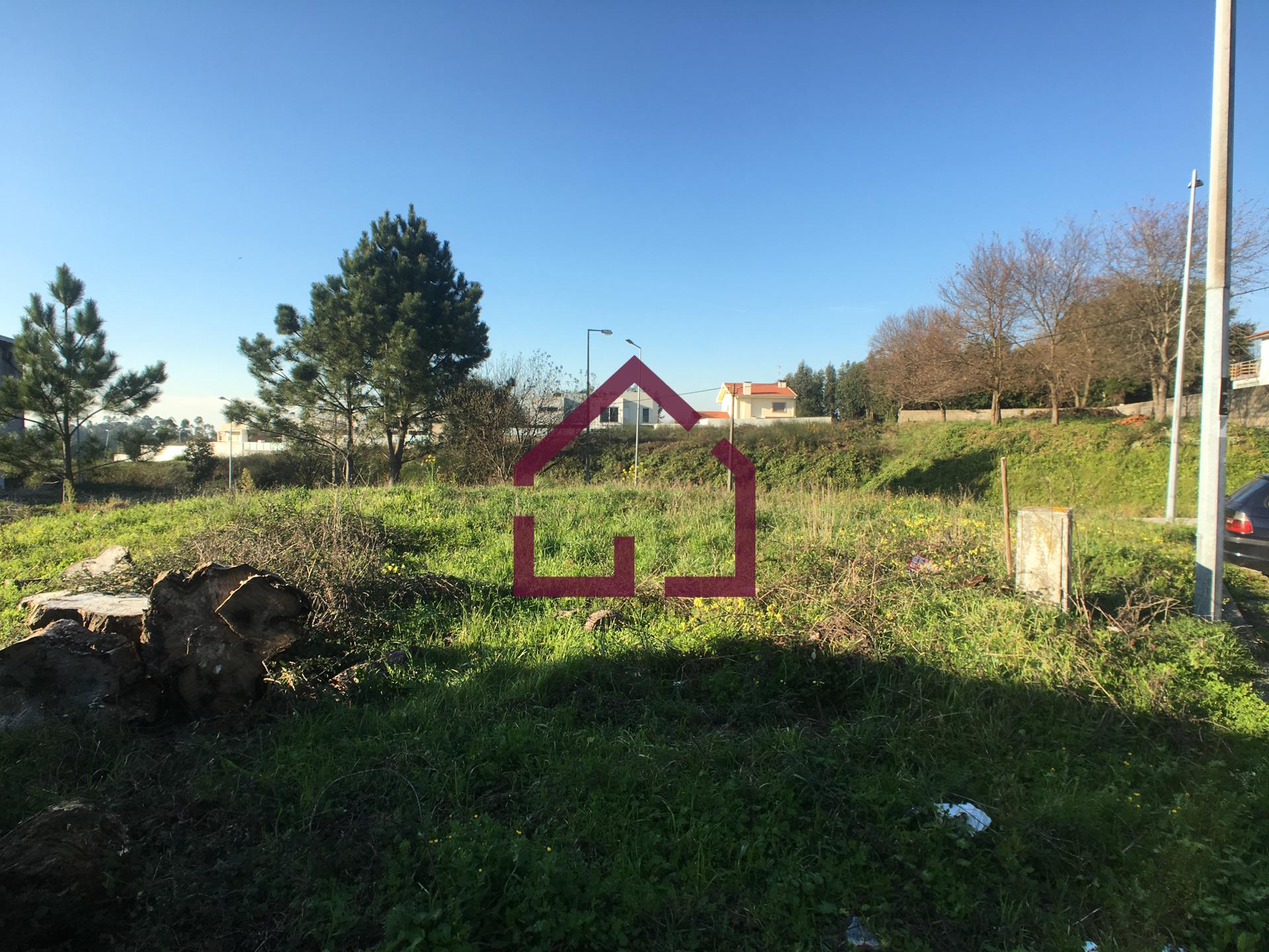 Terreno Para Construção  Venda em Nogueira da Regedoura,Santa Maria da Feira