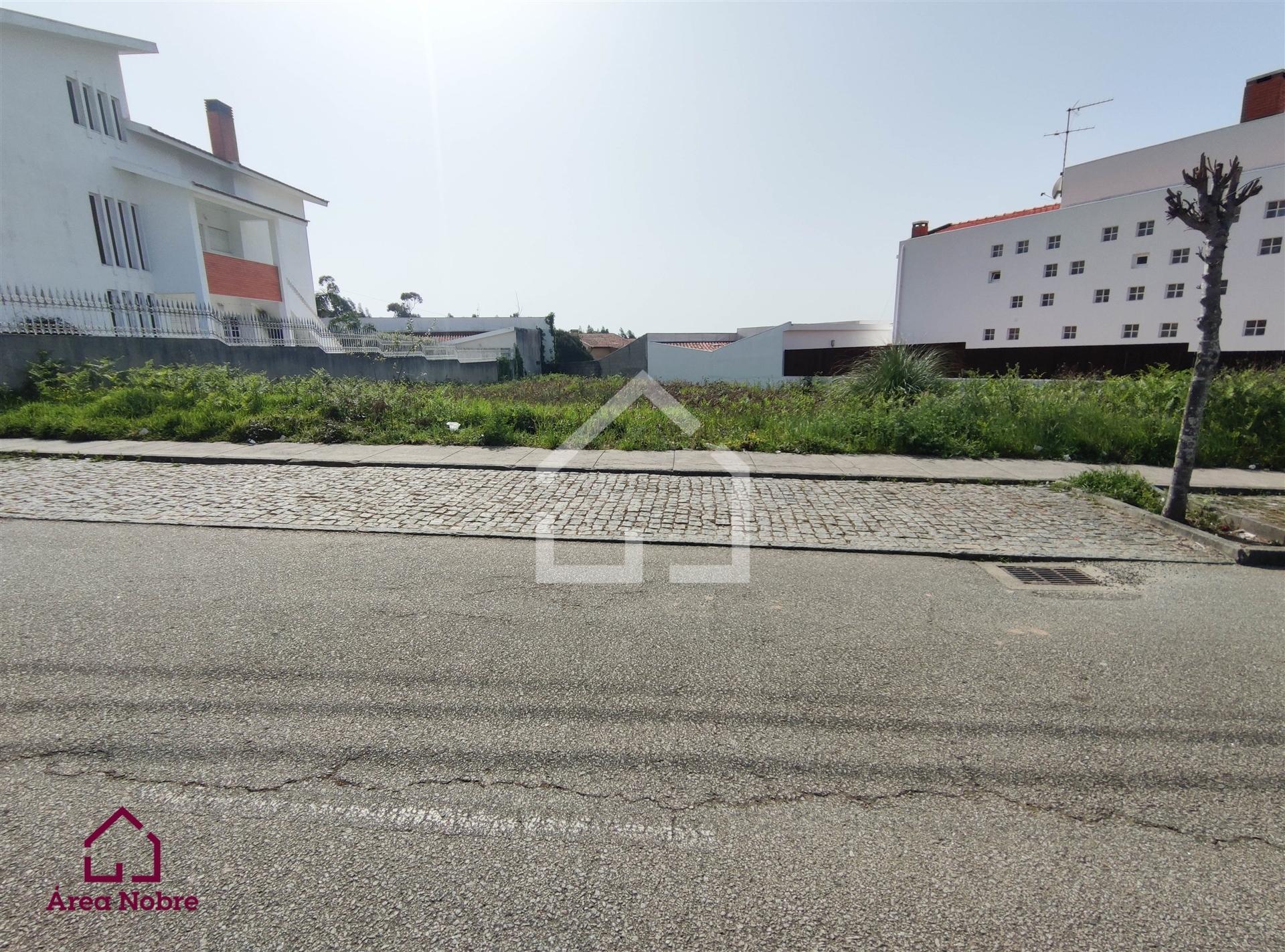 Lote de Terreno  Venda em Paramos,Espinho