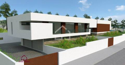 Terreno para Moradia T3! São João de Ver