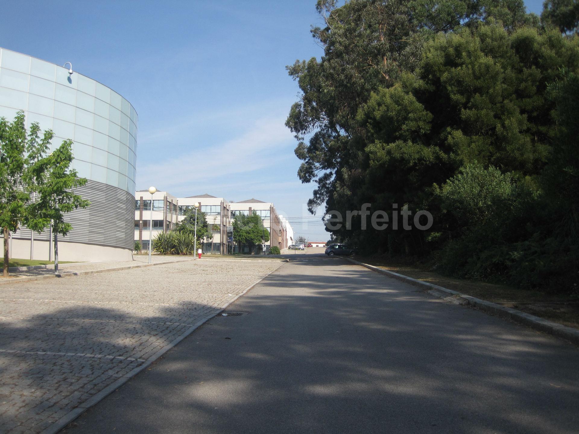 Lote Industrial  Venda em Paramos,Espinho