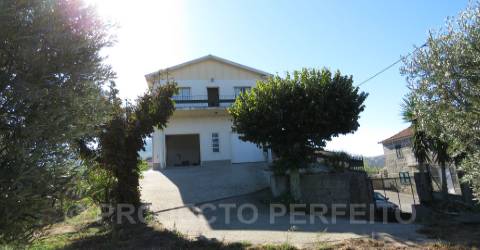 Quinta T3 Venda em Raiva, Pedorido e Paraíso,Castelo de Paiva