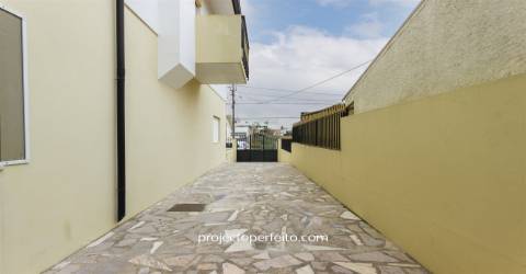 Moradia Isolada T3 Venda em Nogueira da Regedoura,Santa Maria da Feira