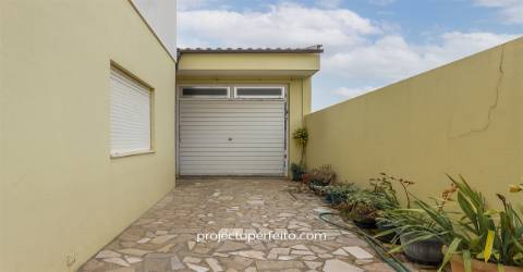 Moradia Isolada T3 Venda em Nogueira da Regedoura,Santa Maria da Feira