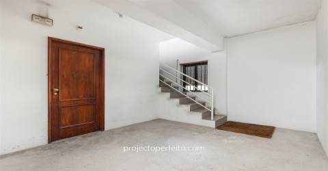 Loja  Venda em Grijó e Sermonde,Vila Nova de Gaia