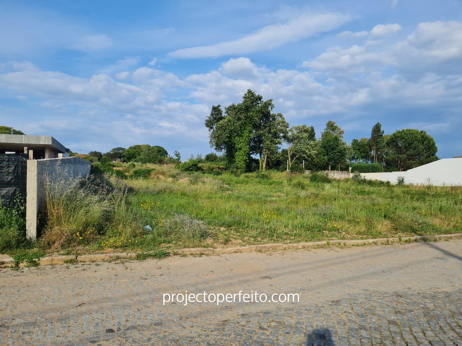 Lote de Terreno  Venda em Paços de Brandão,Santa Maria da Feira