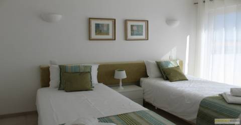 Moradia Isolada T4 em construção, a poucos minutos de Lagos