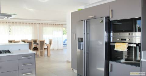 Moradia Isolada T4 em construção, a poucos minutos de Lagos