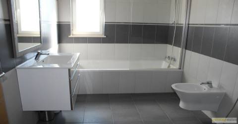 Moradia Isolada T4 em construção, a poucos minutos de Lagos