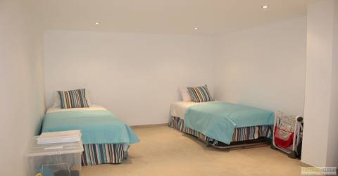 Moradia Isolada T4 em construção, a poucos minutos de Lagos