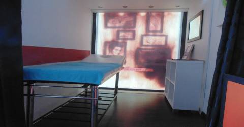 Loja equipada para cabeleireiro em zona nobre de Lagos