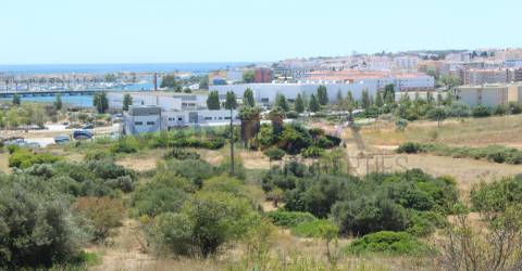 Excelente terreno para construção de blocos apartamentos em Lagos