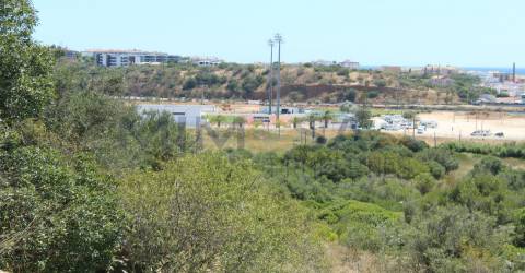 Excelente terreno para construção de blocos apartamentos em Lagos