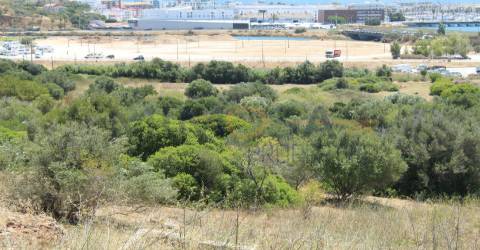 Excelente terreno para construção de blocos apartamentos em Lagos