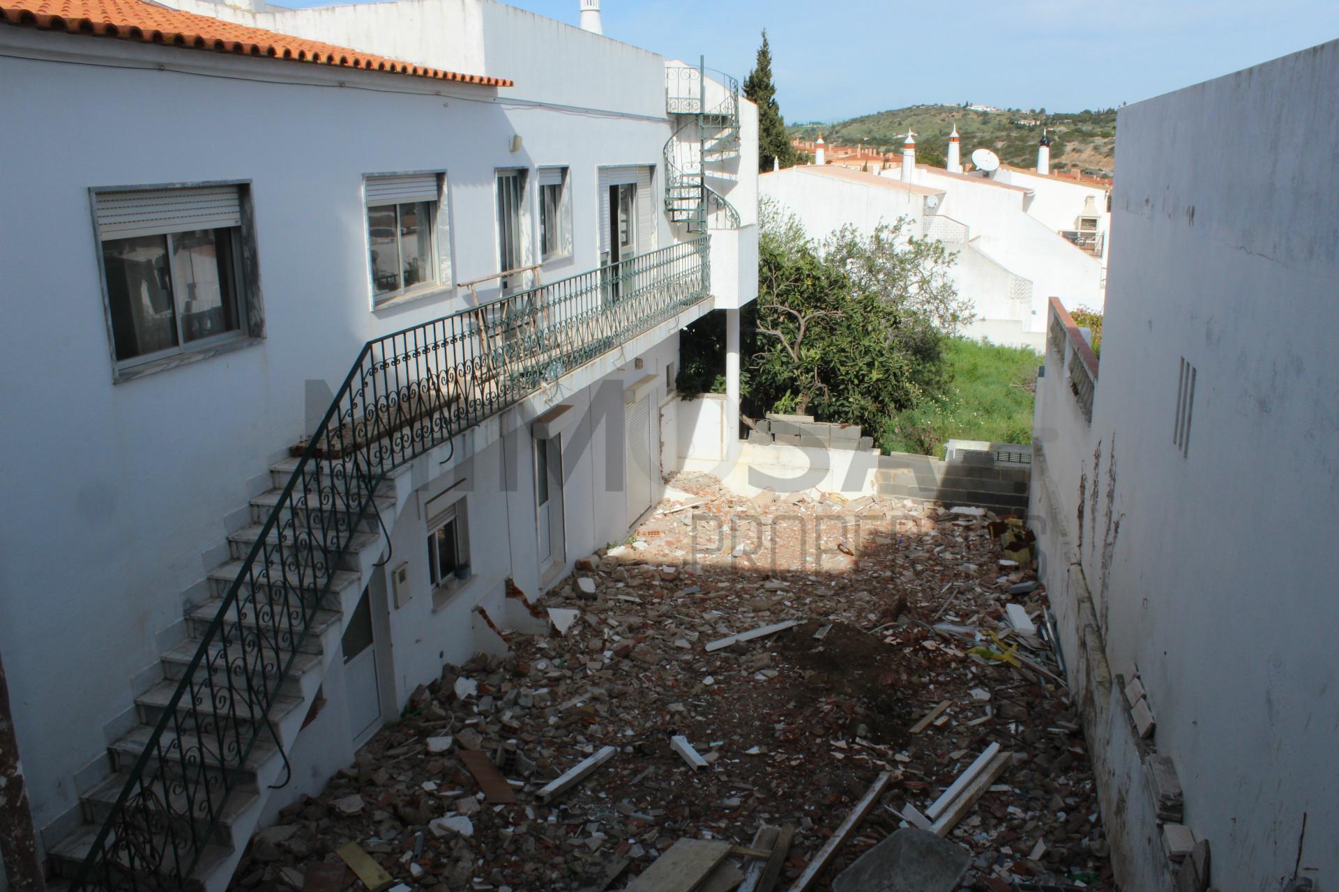 Fabulosos apartamentos em fase de construção com vista mar e a dois passos da praia