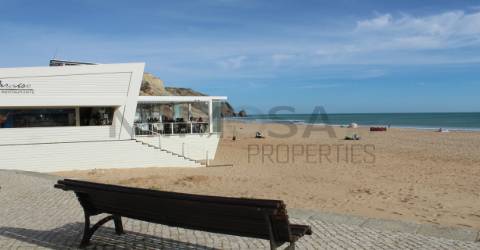 Fabulosos apartamentos em fase de construção com vista mar e a dois passos da praia