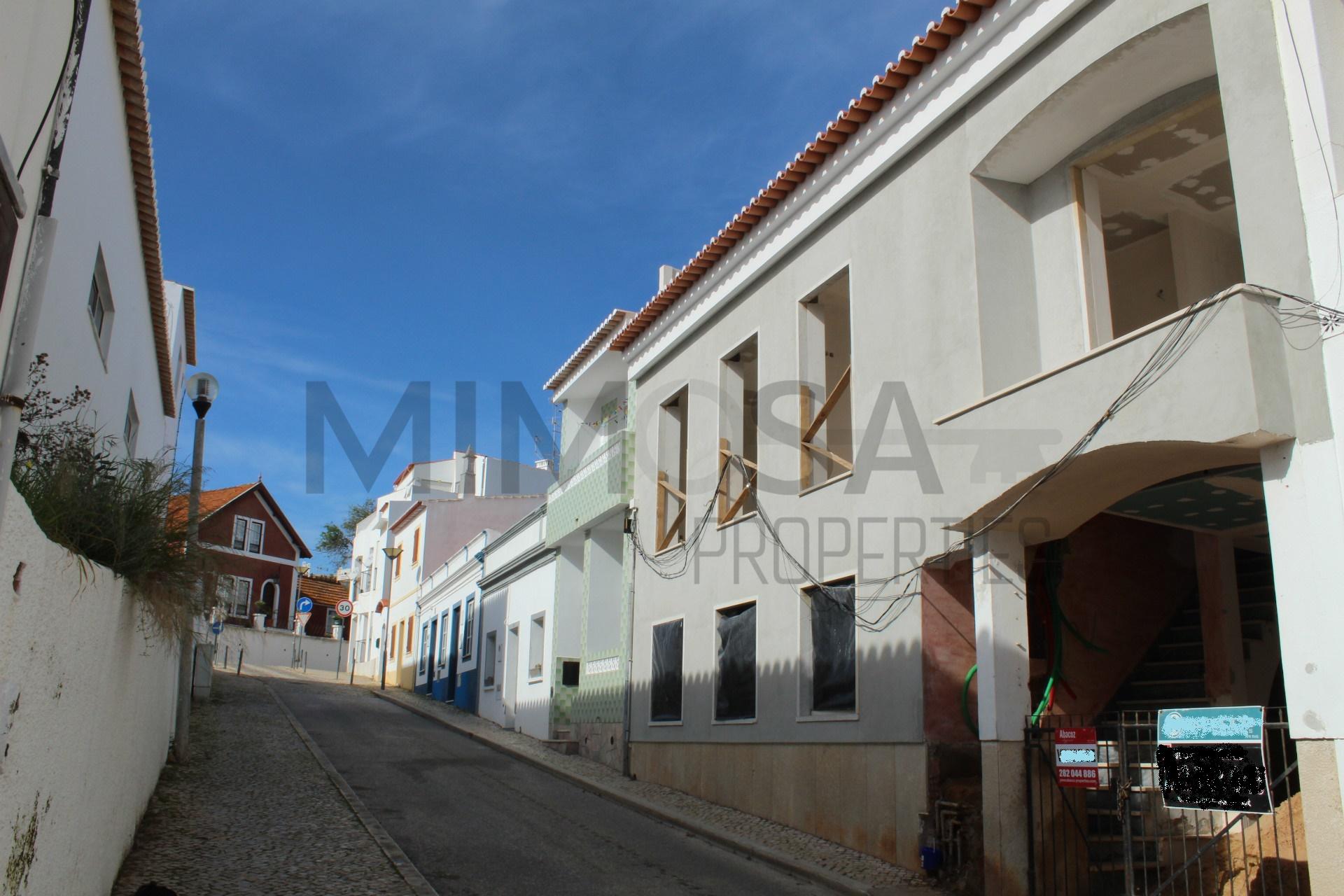 Fabulosos apartamentos em fase de construção com vista mar e a dois passos da praia