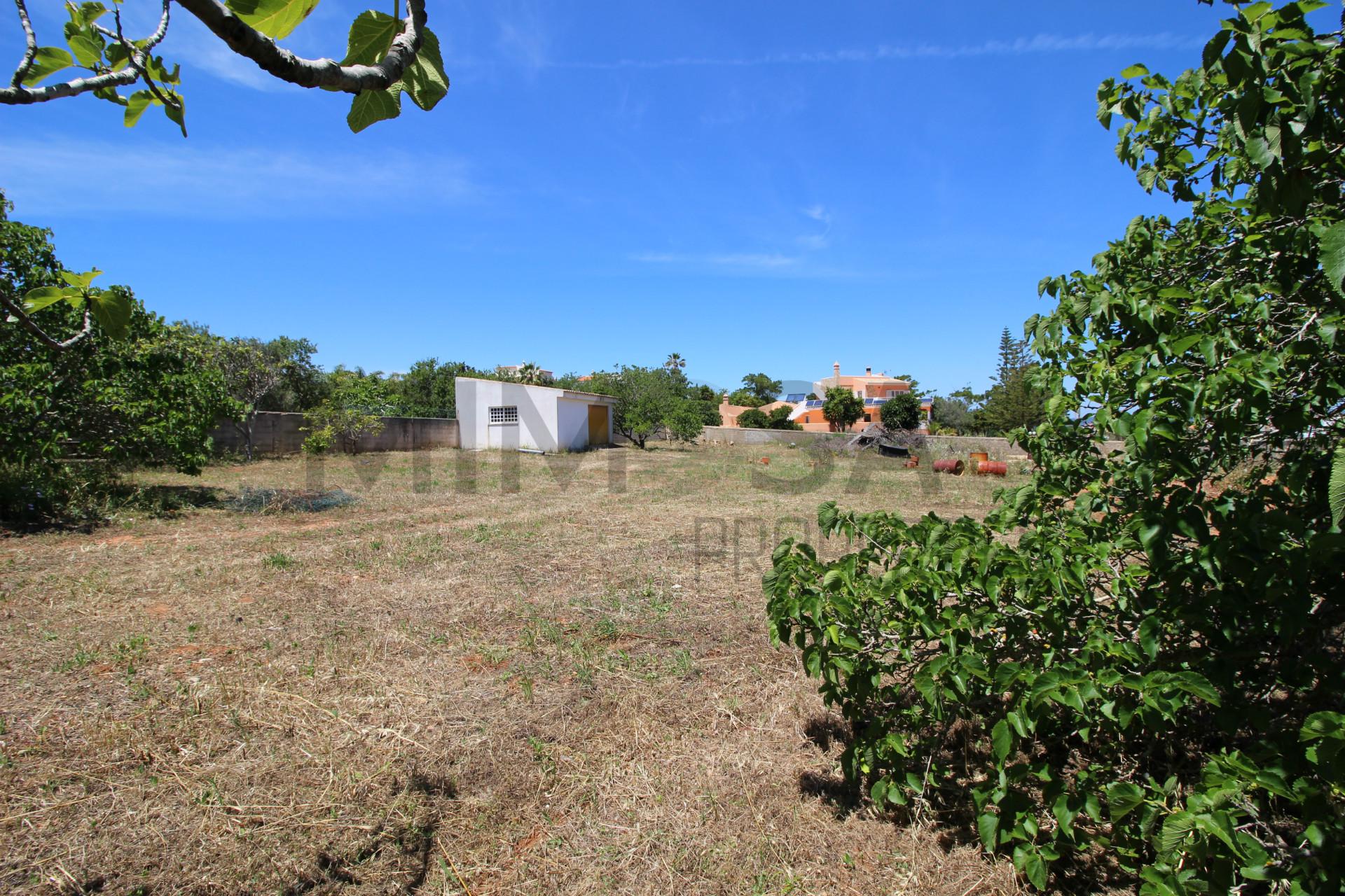 Terreno para construção com projeto aprovado, Praia da Luz, Lagos