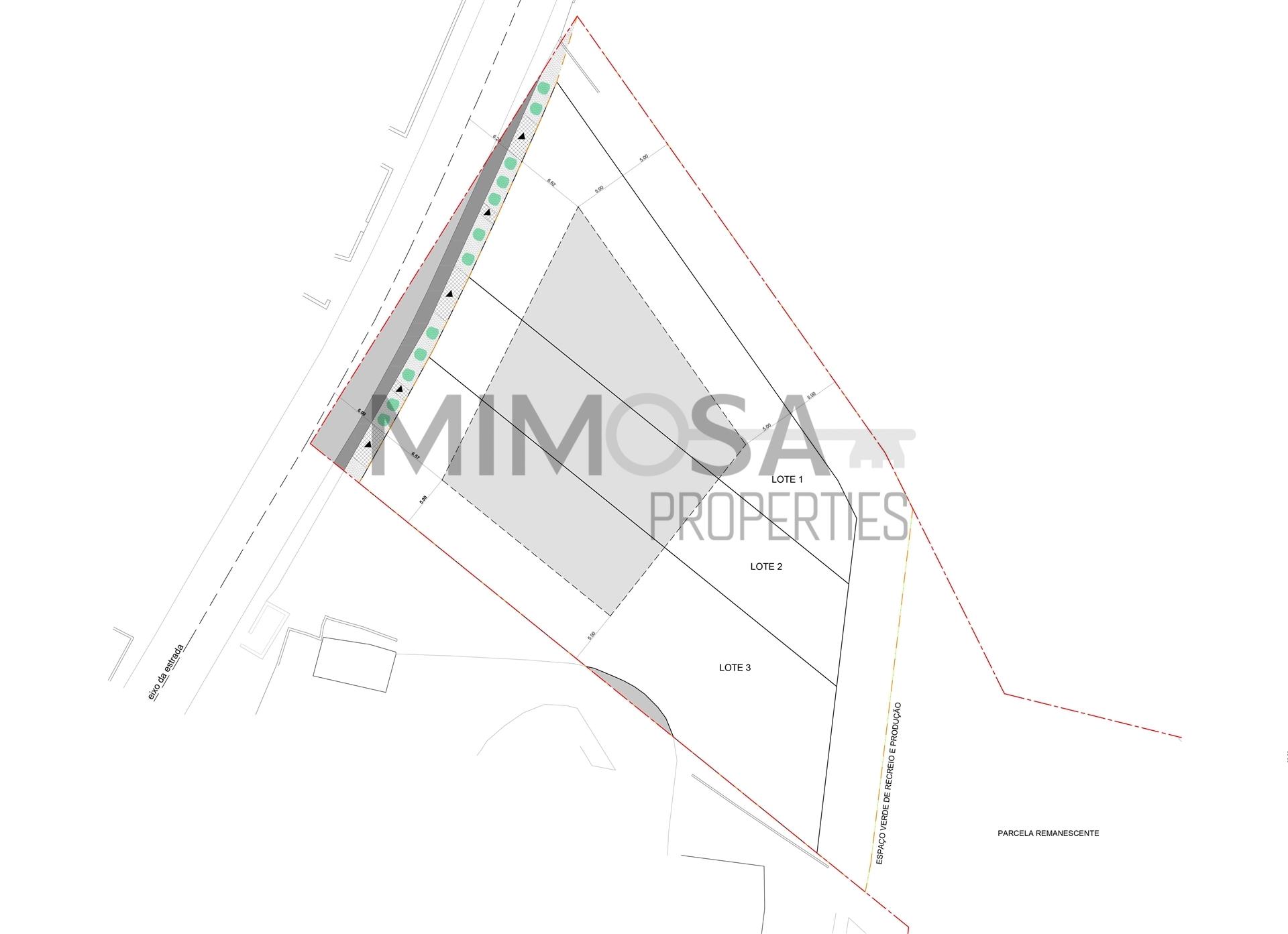 Lotes para construção de 3 moradias geminadas em Ferragudo