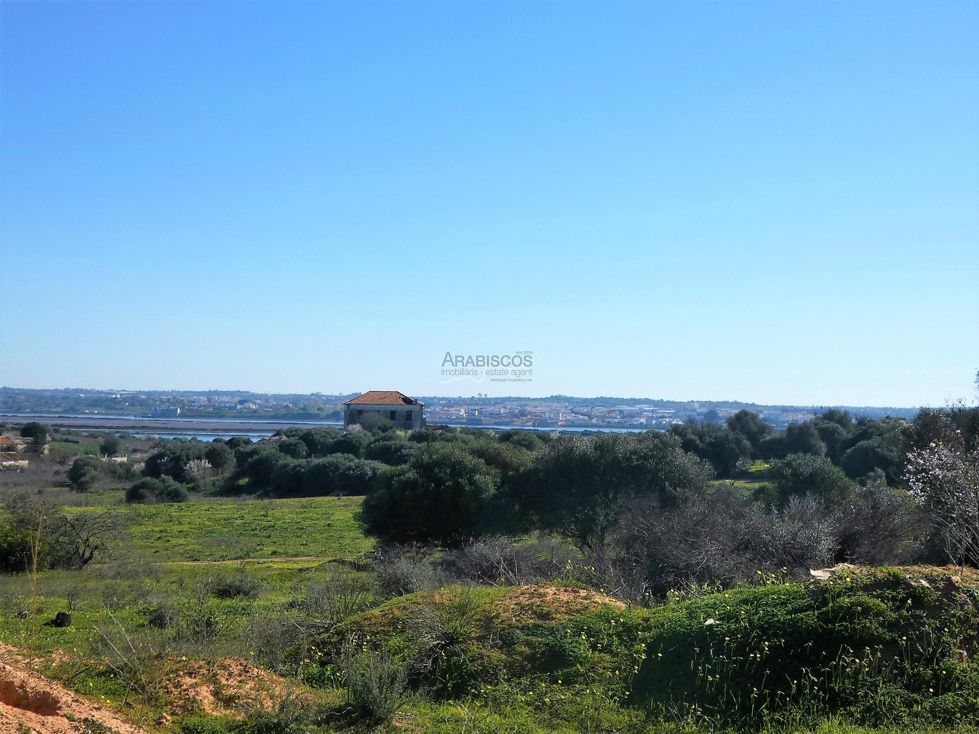 Terreno Rústico - Ruína - Vista rio e mar - Portimão - Algarve