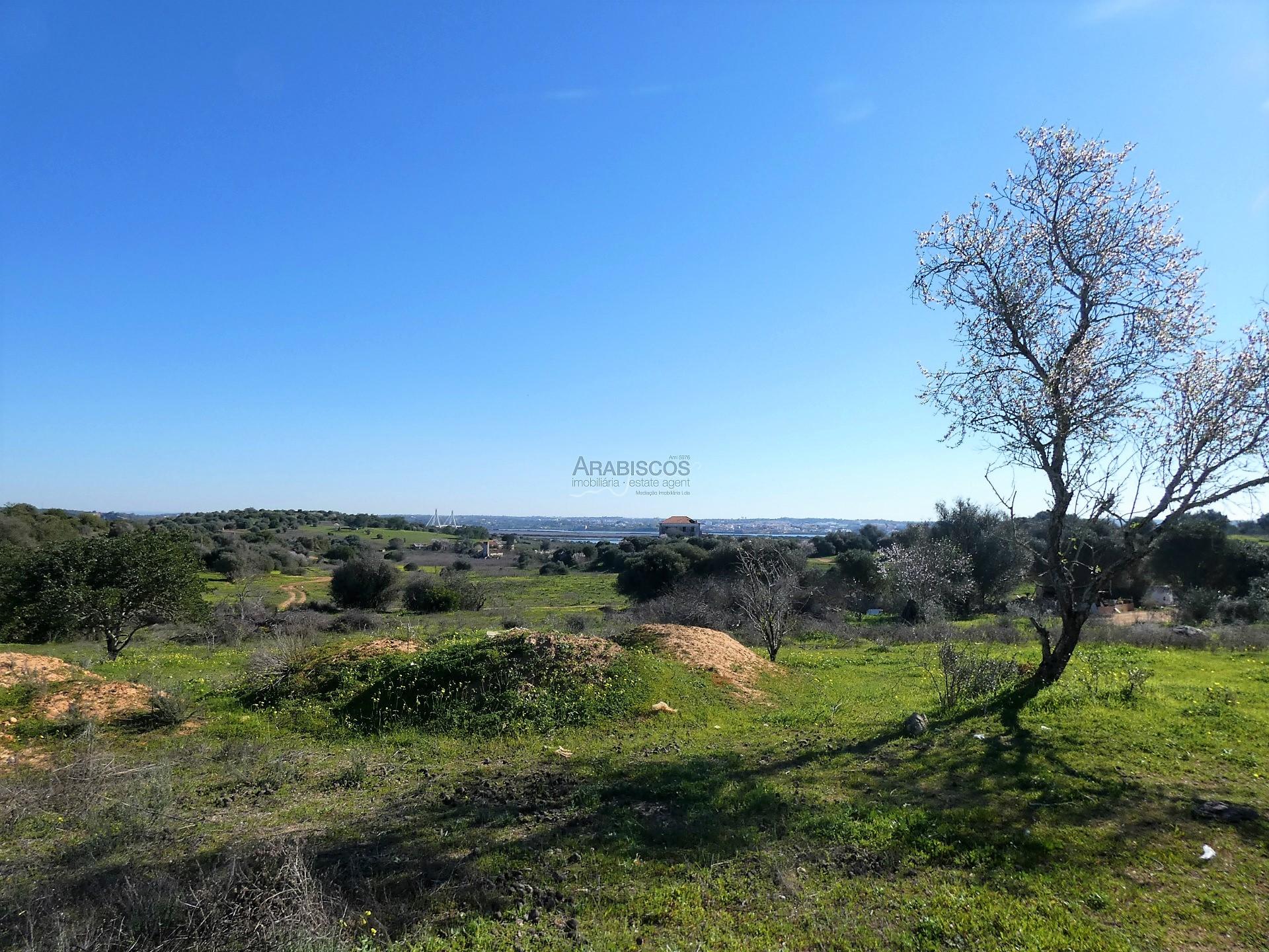 Terreno Rústico - Ruína - Vista rio e mar - Portimão - Algarve