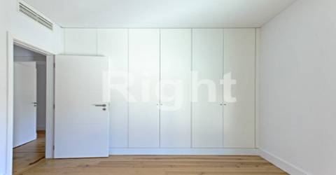 Apartamento T3+1 novo nas Avenidas Novas