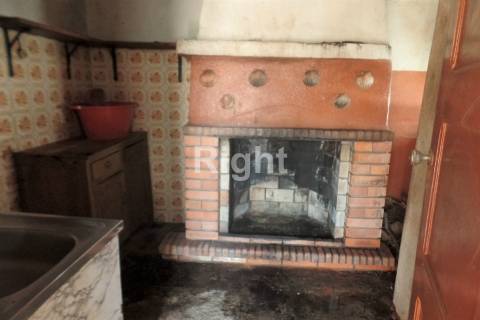 Casa serrana de pedra na Aldeia de Casal Vasco