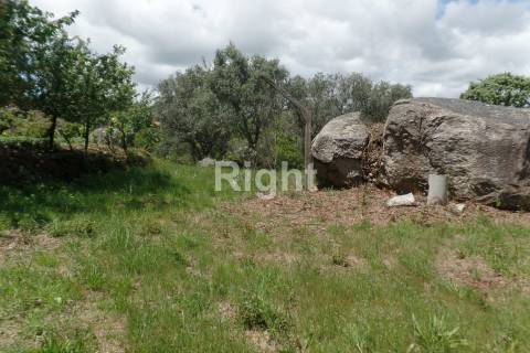 Casa serrana de pedra na Aldeia de Casal Vasco