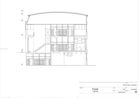 Armazém com 463m2 no Prior Velho
