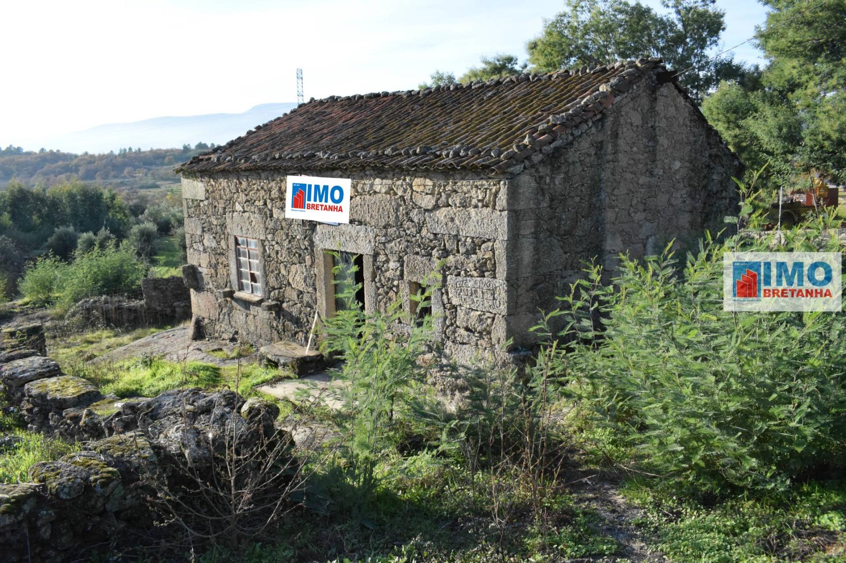 Quinta c/ Casinha - Castanheira (Caria-Peraboa)