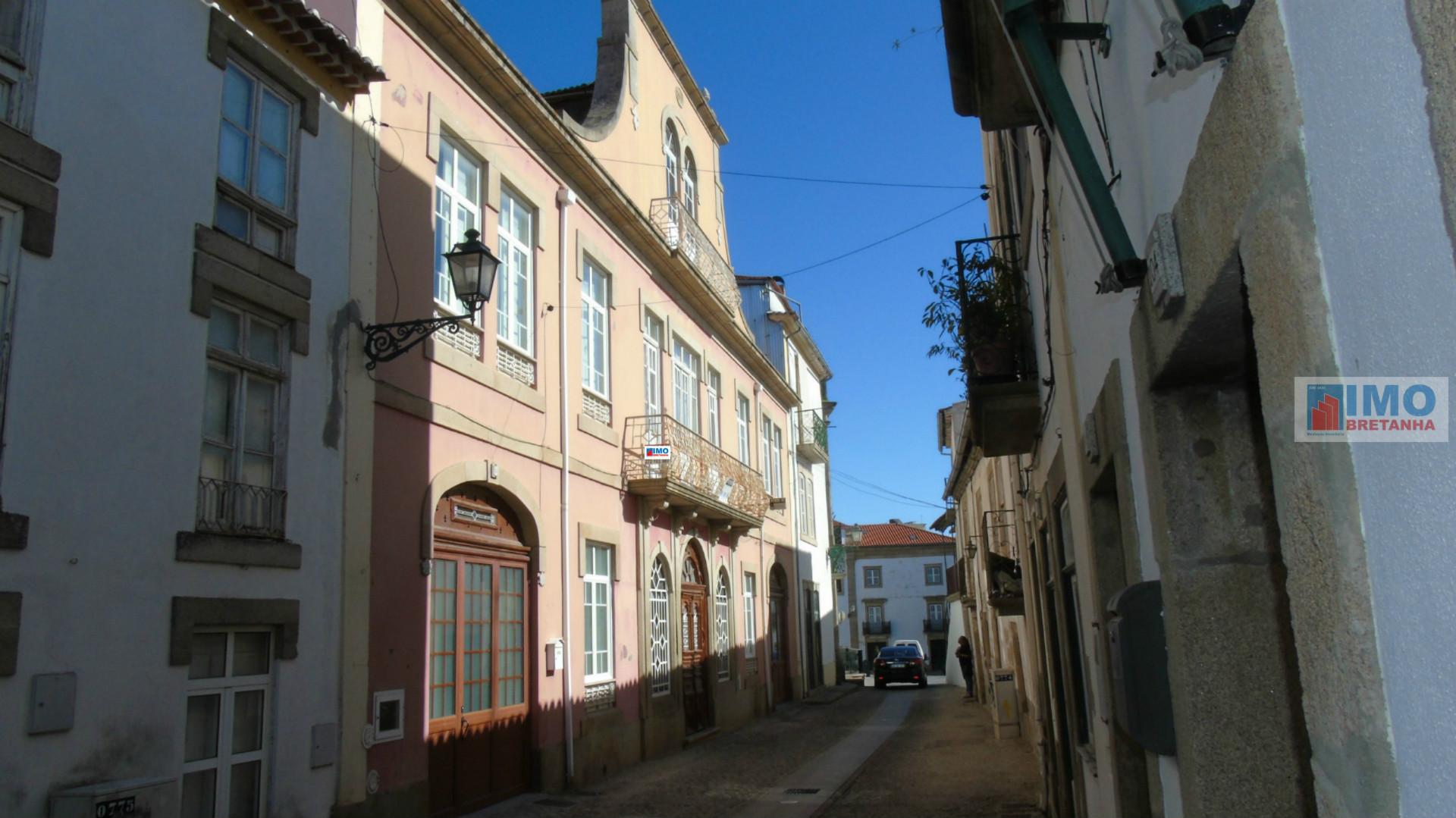 Palacete V7 - ao Museu Cargaleiro