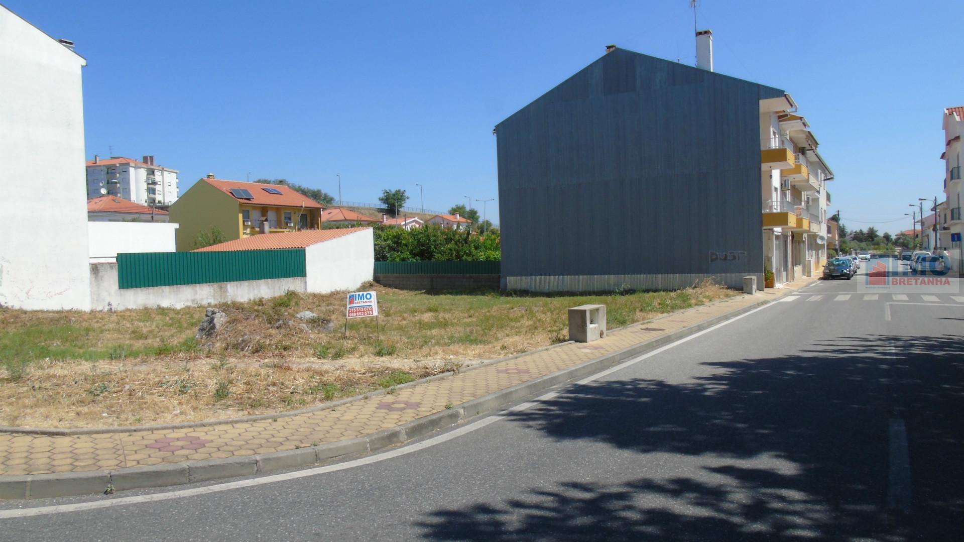 3 Lotes de terreno