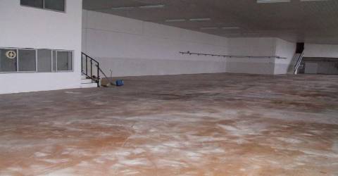 Armazém / Pavilhão - Sineiro