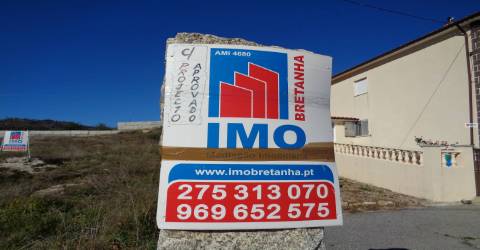 Lote de Terreno c/ Projecto - Belmonte Gare