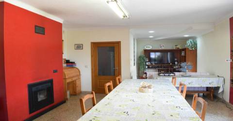 Quinta  c/ 5,36ha  e c/ Moradia V4  - Teixoso - 10 min da Covilhã