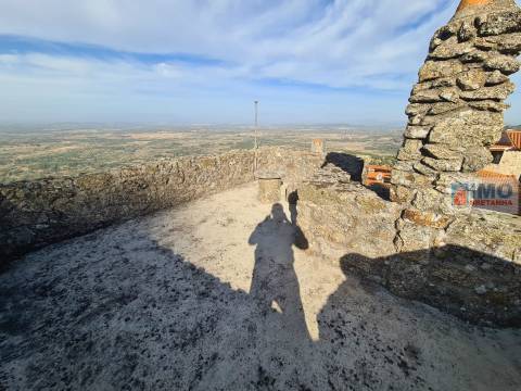 Moradia T2 - Monsanto