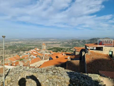 Moradia T2 - Monsanto