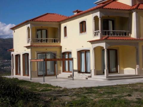 Quintinha T8 Venda em Gove,Baião