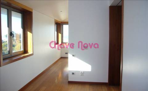 Moradia Isolada T6 Venda em Gulpilhares e Valadares,Vila Nova de Gaia