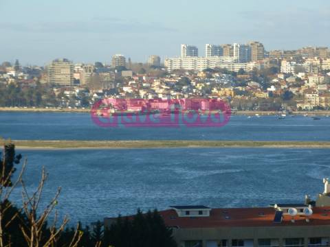 Lote de Terreno  Venda em Canidelo,Vila Nova de Gaia