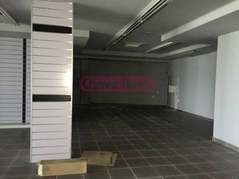 Loja  Venda em Canidelo,Vila Nova de Gaia