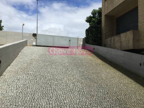 Loja  Venda em Canidelo,Vila Nova de Gaia