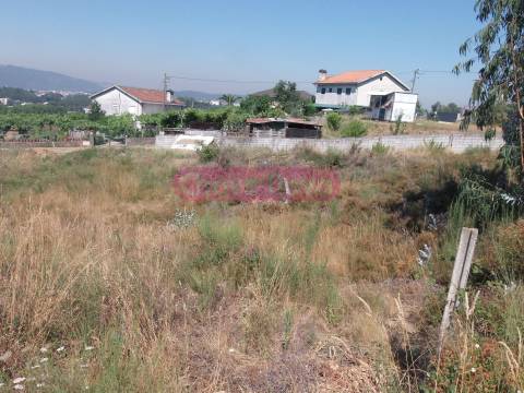 Lote de Terreno  Venda em Gandra,Paredes