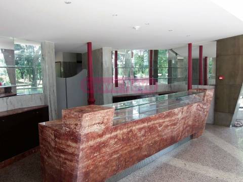 Café  Arrendamento em Cidade da Maia,Maia