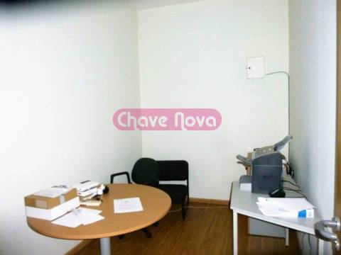 Escritório  Venda em Oliveira do Douro,Vila Nova de Gaia