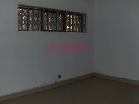 Loja  Venda em Canidelo,Vila Nova de Gaia